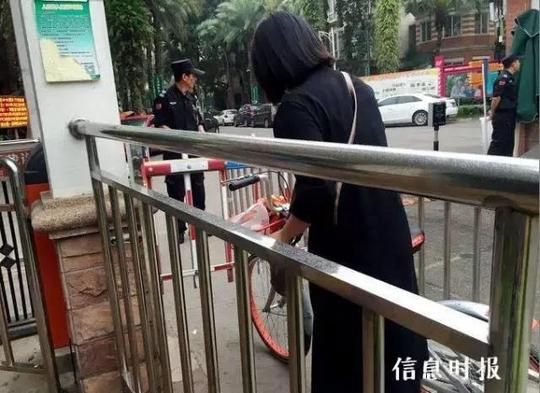 你家小区的门禁卡,不仅外人可能随意买卖,街边小店8元或能克隆晚