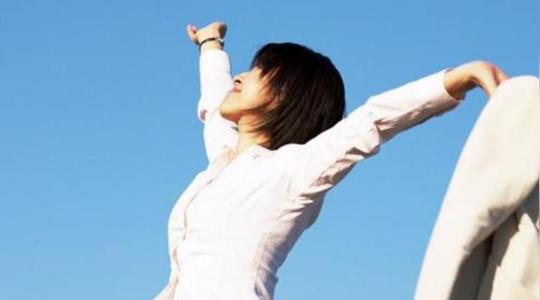 适合女性养家糊口的小生意(月入过万是个女生的项目)