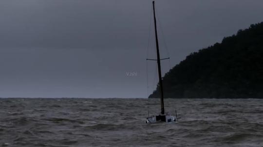 台风登录灾害实拍视频素材_狂风大作暴雨海