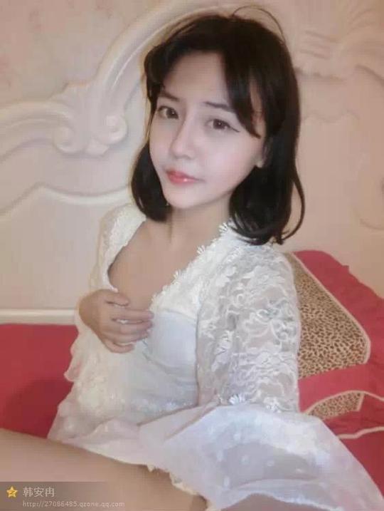 么分手韩安冉快手大尺度不雅照床照整容前素颜照惨不忍睹