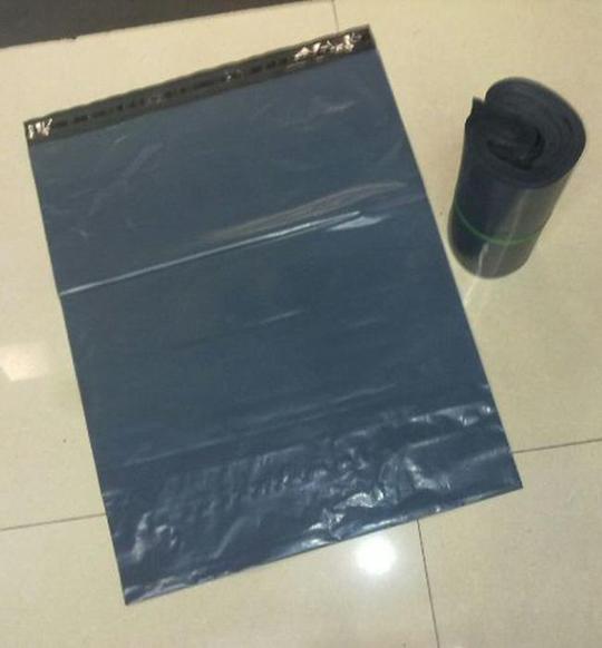 优质塑料袋快递袋批发黑色快递袋物流袋全新料再生料制作泰安秉新包装