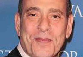 内斯特·塞拉诺