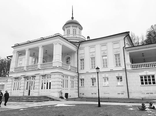 展示了中国建筑行业的风采,在俄罗斯建成一个又一个标志性工程.
