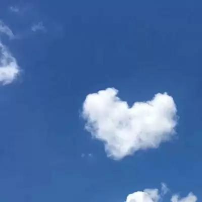 诗音//心形天空唯美背景图,微信