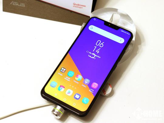 异形全面屏又一款华硕zenfone5系列图赏