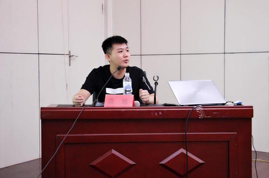 创青春|海宴集团董事长范旭先生出席青岛大学"创青春"创业训练营为