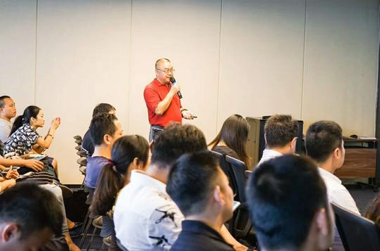 李继承律师作为创业导师参加创业天府菁蓉训练营成华区专场活动