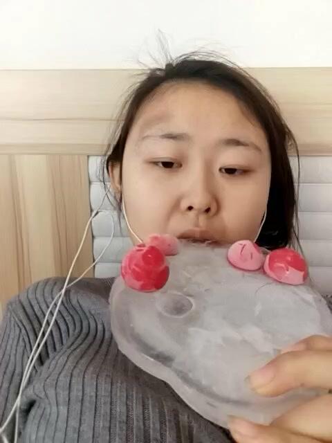 爱吃冰的蕾姐(求关注)1的主页-快手直播