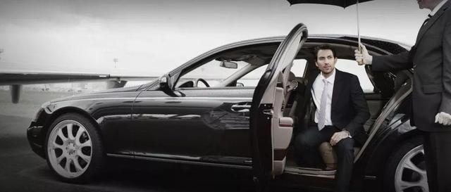 儿童问汽车为什么能跑你的回答是