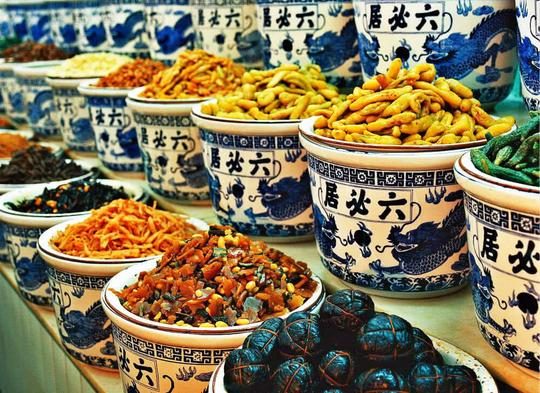 六必居酱菜由奸臣严嵩题词,没有倒反而更加生意红火