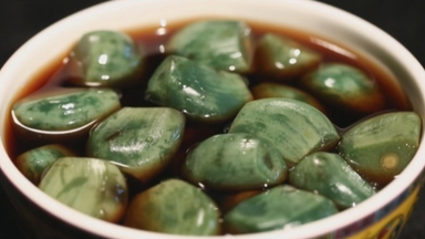 腊八蒜是怎么腌制的