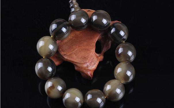 犀牛角手串有几种颜色?(精选9条)-收藏窝
