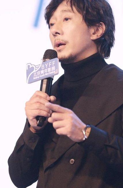 赵立新北京青年影展即兴演讲为中国电影走出去疯狂打call