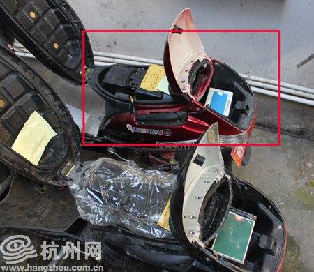 (图)-杭网原创-杭州网;电动车,经过人为改装后竟然有3个电瓶,而电动