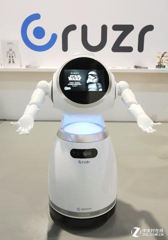 Cruzr 1S商用服务机器人