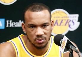 埃弗里&middot;布拉德利