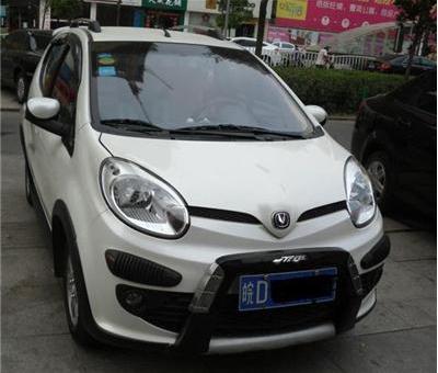 低价2万9出售长安笨笨迷你汽车