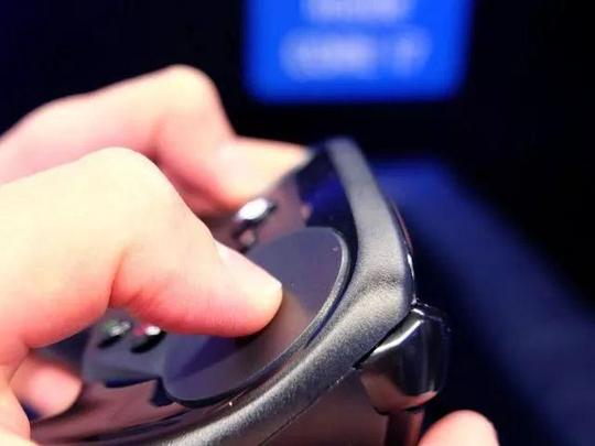 g胖的冷门外设——steamcontroller