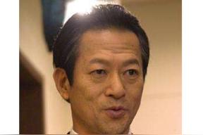 崔日华
