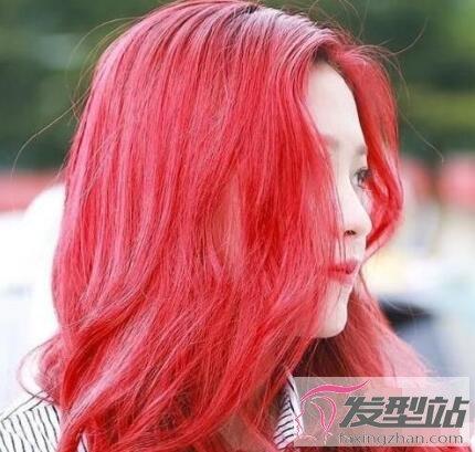 白头发多久染一次头发最合适