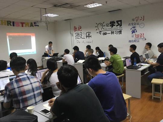 计通学院创新创业团暑期建策培训