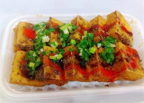 火龙田记臭豆腐加盟费用