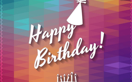 关于"生日祝福"的四字词语有身体健康,万事如意,笑口常开,百事可乐