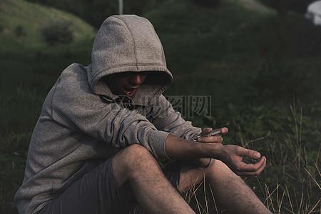 酒伤感图片_酒伤感素材_酒伤感高清图片_摄