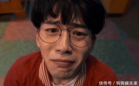 抖音网红费启鸣素颜照曝光,面目沧桑令人失望