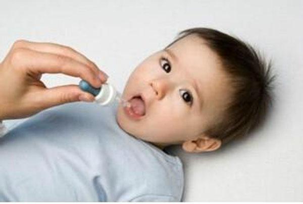 一岁宝宝喉咙有痰怎么办