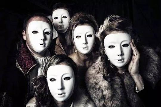 午夜鬼故事——鬼故事靠边站,18个比鬼片还恐怖诡异的历史事件!