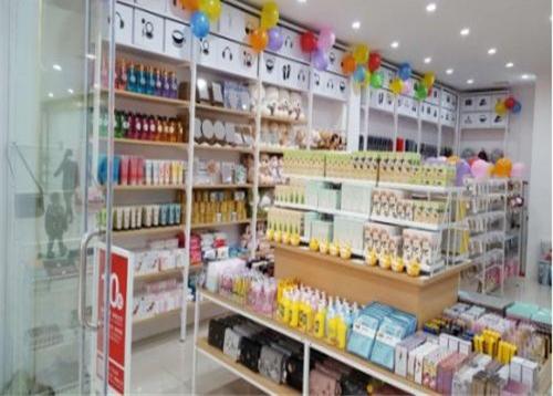 县城开十元精品店生意怎么样?潮尚优品助你生意蒸蒸日