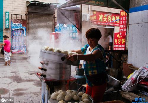 适合女人开的小店(摆摊做什么生意最赚钱)