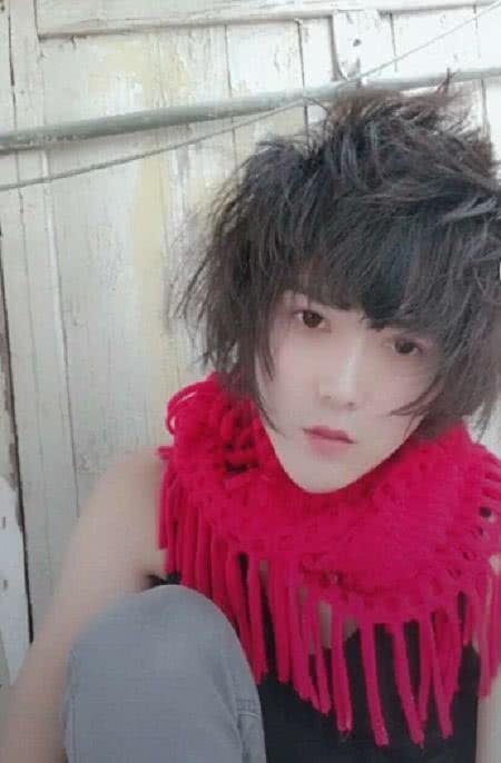抖音现最神秘杀马特怀疑是被绑架了网友有王