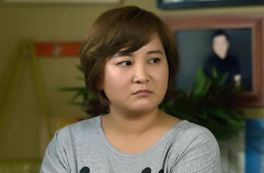 因为|被传姜昆“私生女”，贾玲终于承认了关系，这两个人藏的太深了