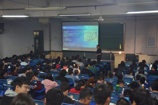 土木建筑工程学院大学生就业创业系列讲座之建筑类行业发展与大学生职
