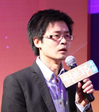 《创业邦》执行主编方浩现《创业邦》杂志执行主编,曾先后供职于多