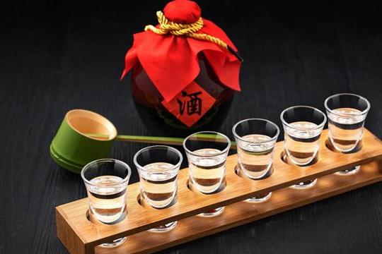 大秦家白酒产品图3