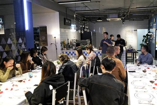 11月22日披萨创业精品课の同学会现场花絮