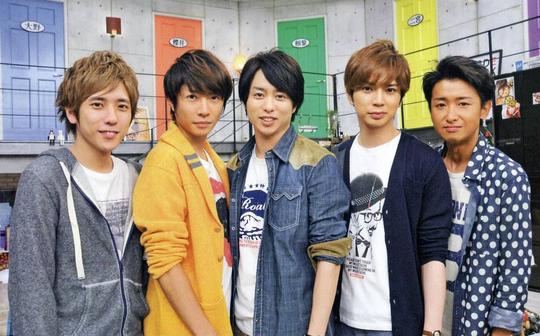 娱乐正文岚(arashi)出道时间:1999年日本国民级偶像团体,音乐dvd