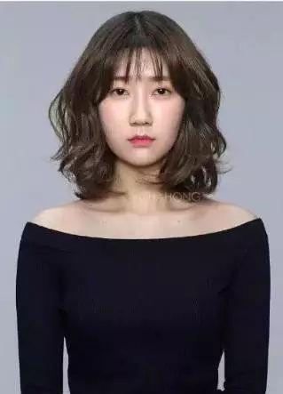 仿真方便面发型女