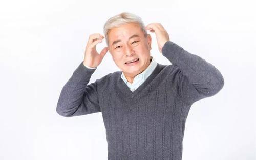 年轻人为什么容易长白头发