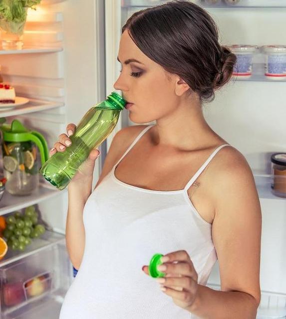 怀孕初期想吃口味重的怎么办