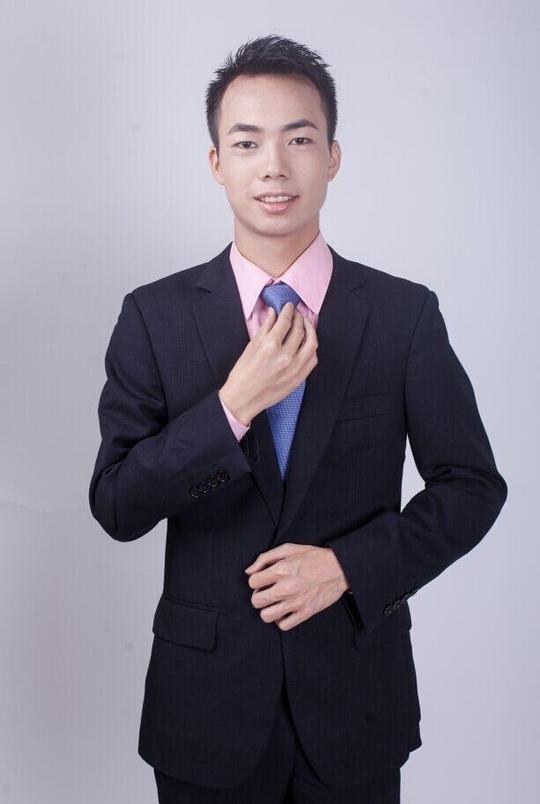 19岁当总裁作者:吕兴发