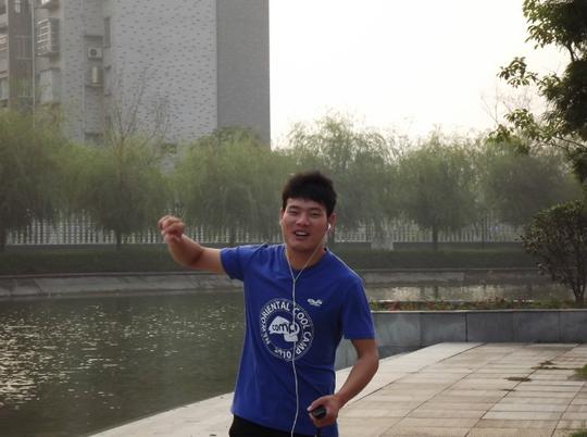 论创业项目的点滴及感悟及英语榜样罗道明等
