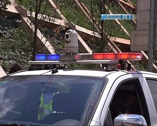 开奔驰高速路碰瓷三男子"捞偏门"获刑