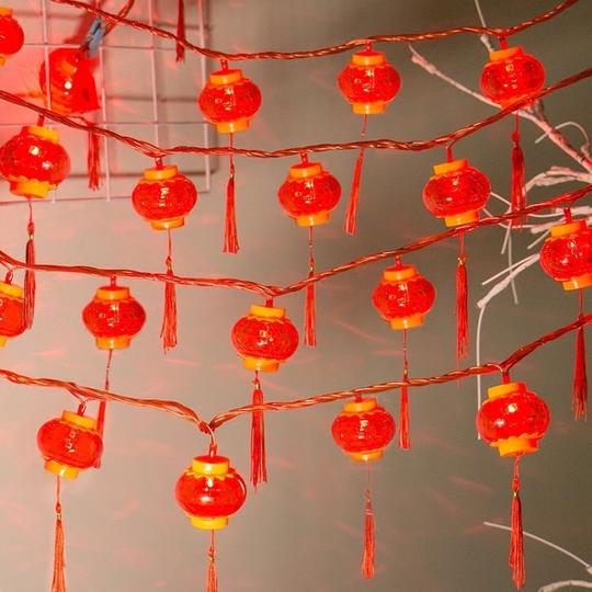 流苏小圆红灯笼抖音春节日结婚庆新年户外装饰布置彩灯闪灯串灯