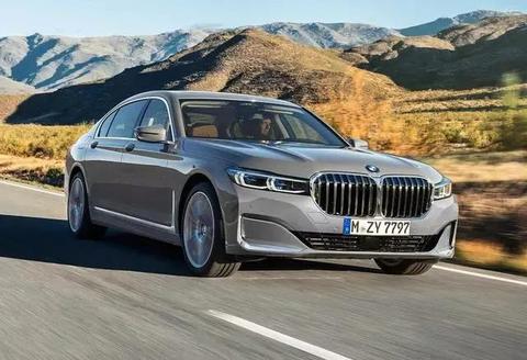 宝马7系豪华轿车