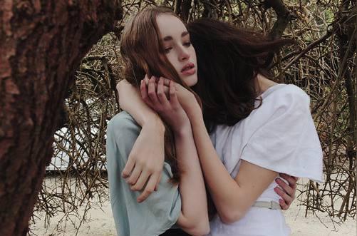 女生闺蜜图片素材甜蜜有爱