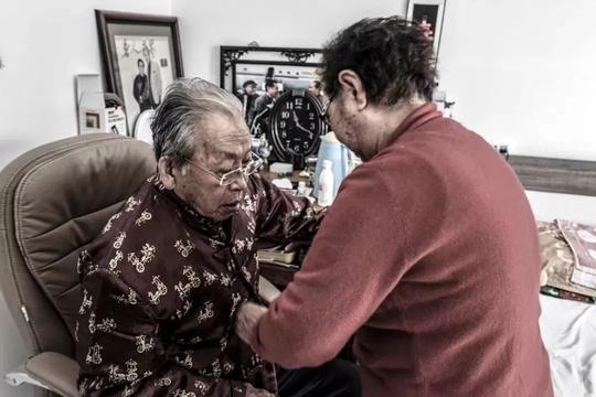 河北这对老人被赞最美中国爱情故事!兄妹成夫妻,相爱80年